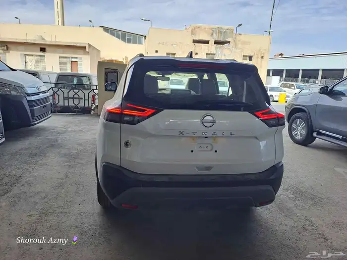 نيسان اكس تريل SVنص فل بلس 7مقاعد موديل 2025 11