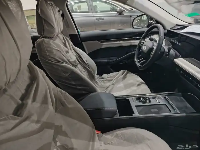 فورد تورس تيتانيوم 2026 16