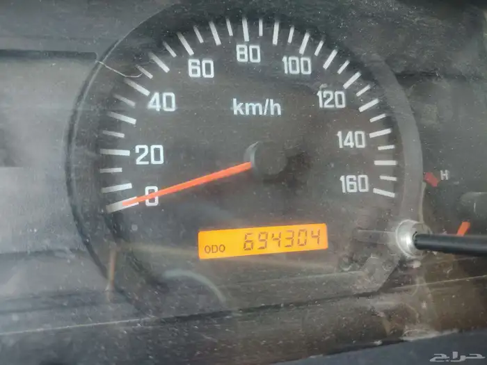 للبيع دينا وايت ايسوزو 2012 1