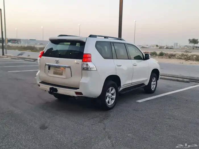 للبيع برادو موديل 2013 وراد عبداللطيف 6 سلندر 9