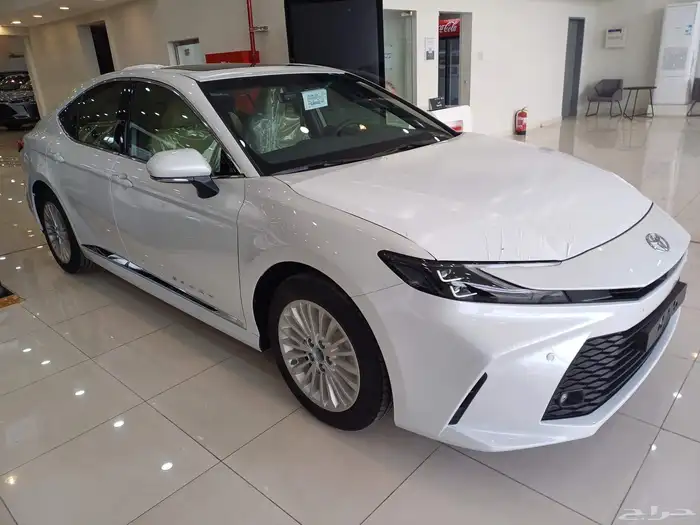 تويوتا كامري LE بنزين 4