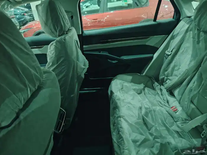 فورد تورس تيتانيوم 2026 7