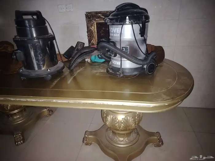 طاولة خشب ممتازة بدون كراسي للتبرع و الأغراض بيع بسعر رمزي 0