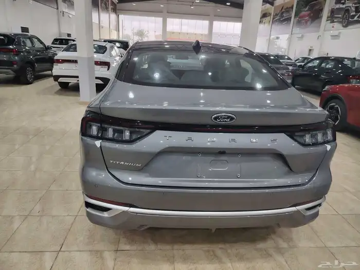 فورد تورس تيتانيوم 2026 3