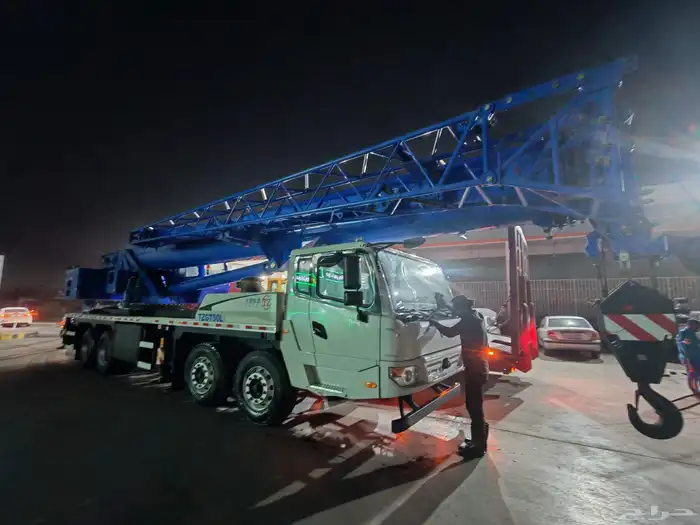 كرينات ورافعات حديثه وقديمه للبيع والايجار 5