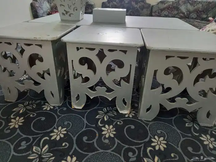 للبيع المستعجل طاولات 1