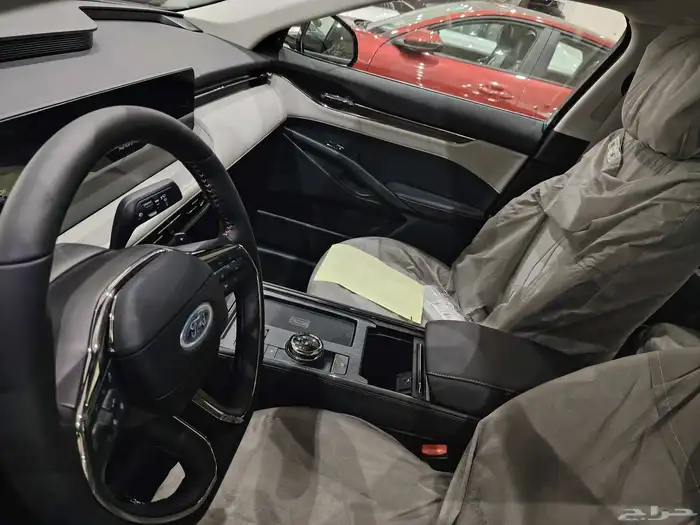 فورد تورس تيتانيوم 2026 9