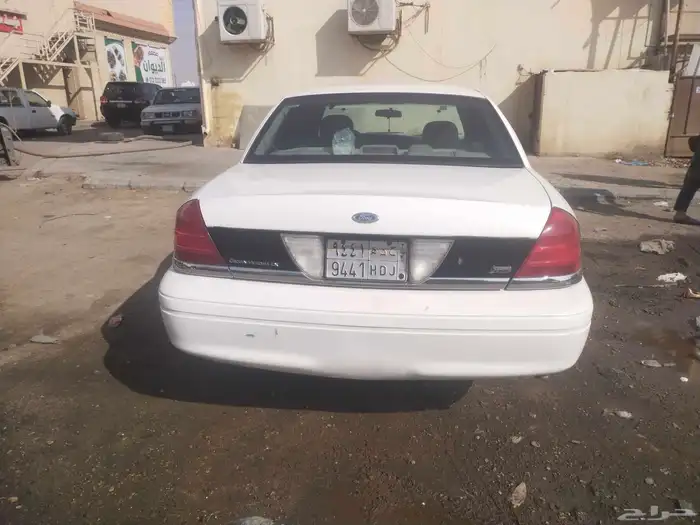 فورد فكتوريا امريكي 2011محركات شرط فحص استماره جديد 0