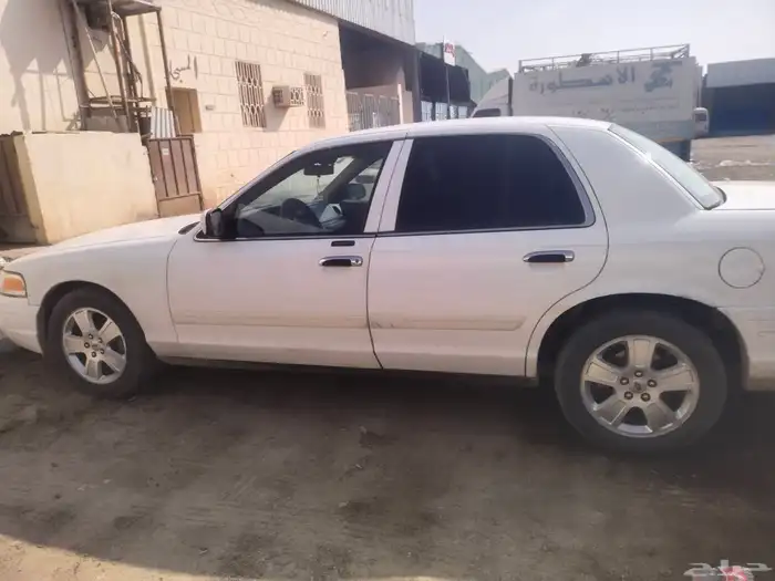 فورد فكتوريا امريكي 2011محركات شرط فحص استماره جديد 1