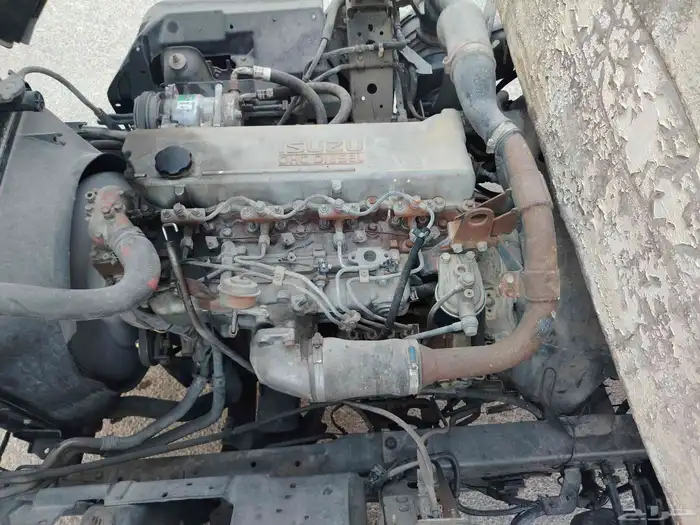 للبيع دينا وايت ايسوزو 2012 8