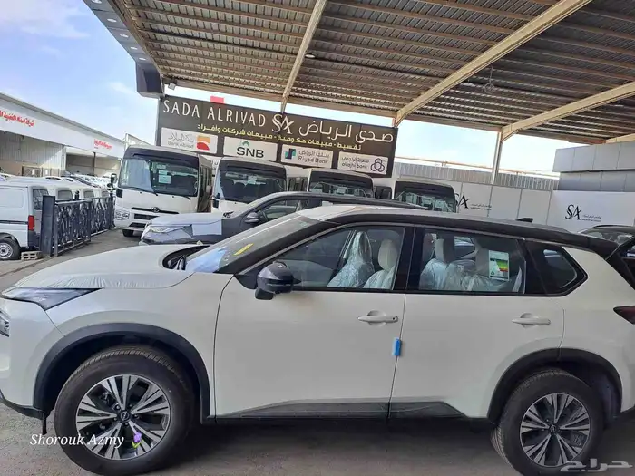 نيسان اكس تريل SVنص فل بلس 7مقاعد موديل 2025 1