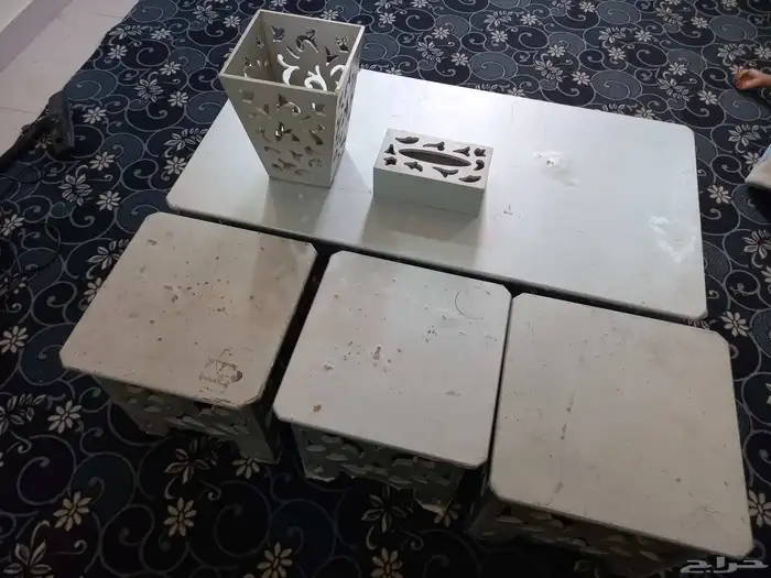 للبيع المستعجل طاولات 3