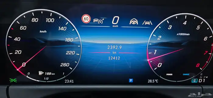 مرسيدس E200 موديل 2024 العداد 12 ألف كيلو فقط 36