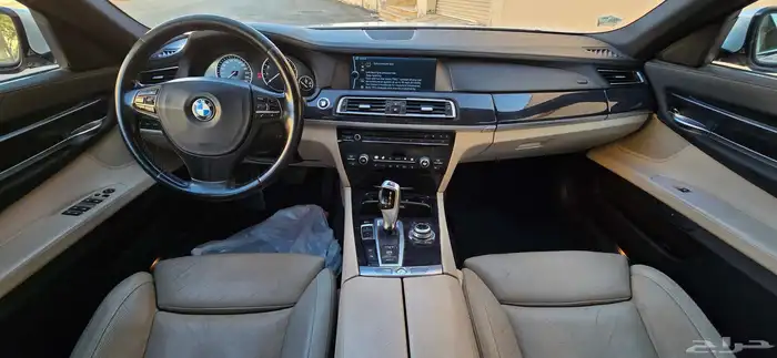 740 بي ام دبليو BMW 2009 ممشى قليل 9