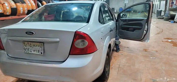 فورد فوكس 2011 2