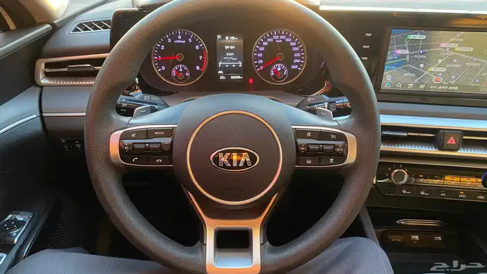 كيا كي 5 2021 نص فل رادار (بنزين)2.0L 9