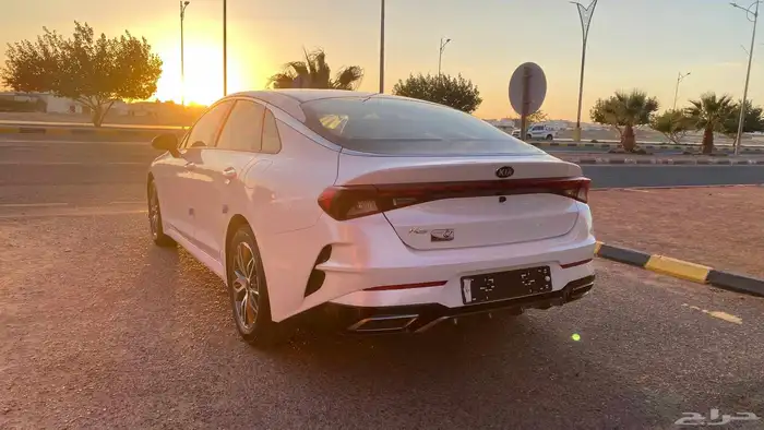 كيا كي 5 2021 نص فل رادار (بنزين)2.0L 6