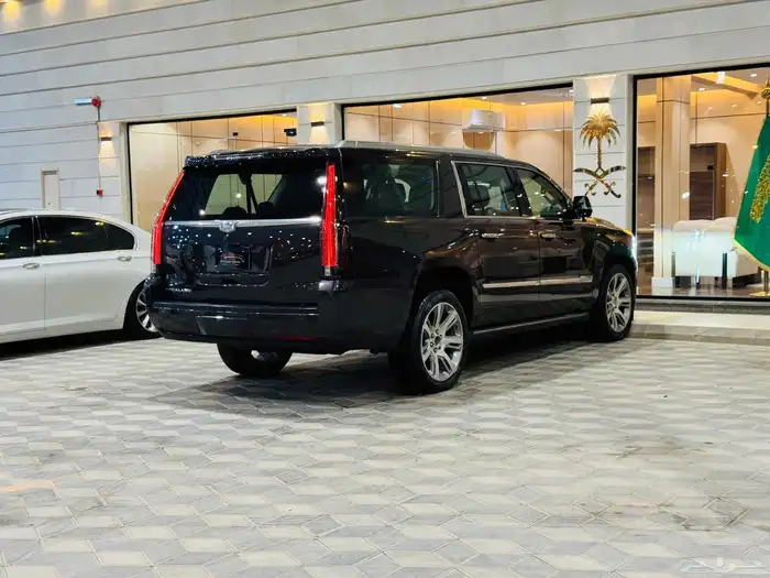 اسكاليد XL 2016 سعودي بحاله ممتازه 5