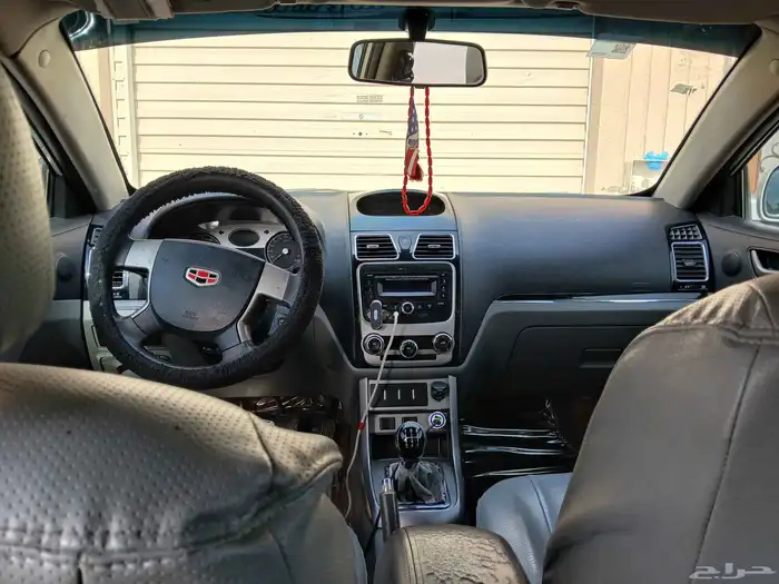 ما شاء الله السياره ما تحتاج شيء قير وماكينه شرط. 3