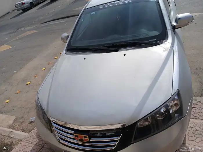 ما شاء الله السياره ما تحتاج شيء قير وماكينه شرط. 5