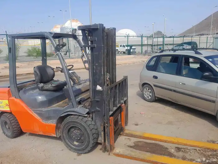 رافعه شوكيه مارلفت سيزر لفت تلسكوبيه ببكات فوركلفت مالفت 3