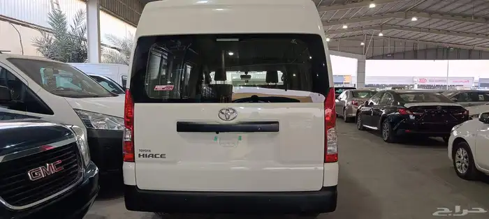 Toyota HIACE 3