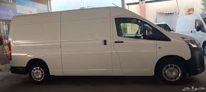 Toyota HIACE 1