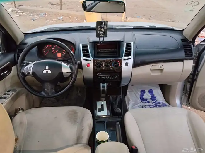 جيب متسوبيشي باجيرو سبورت دبل 6 سلندر 10