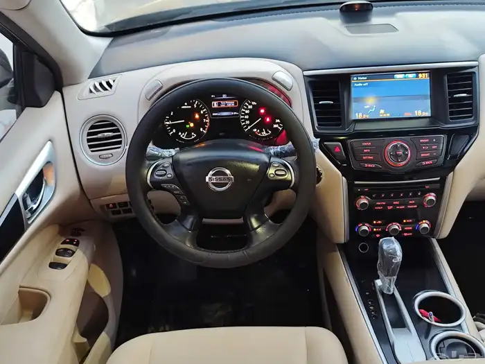 للبيع نيسان باثفايندر 2016 نظيفة بالأحساء 42