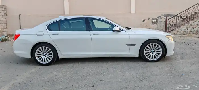 للبيع بي ام دبليو bmw 730 موديل 2012 0