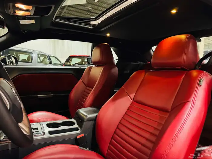 جالينجر RT 2014 V8 سعودي بحاله ممتازه 9