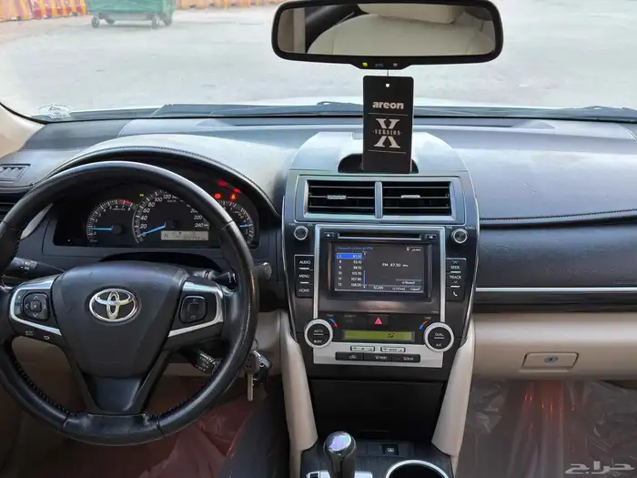 كامري 2016 GLX 18