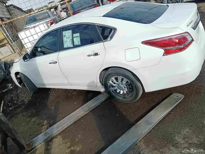 تشليح قطع غيار نيسان التيماء مديل 2015 1