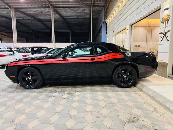 جالينجر RT 2014 V8 سعودي بحاله ممتازه 6