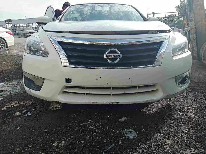 تشليح قطع غيار نيسان التيماء مديل 2015 0