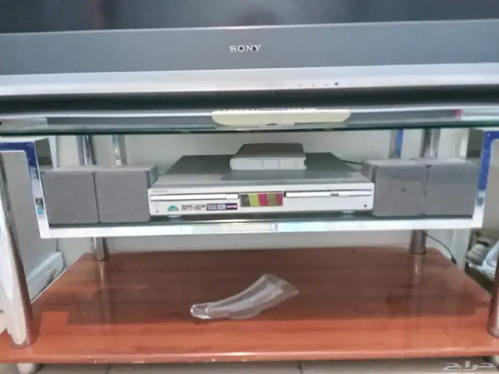 عندي تلفزيونات قديمه لاصحاب المتاحف ومحبي التراث القديم 0