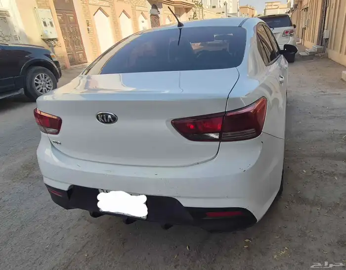 كيا ريو 2021 4
