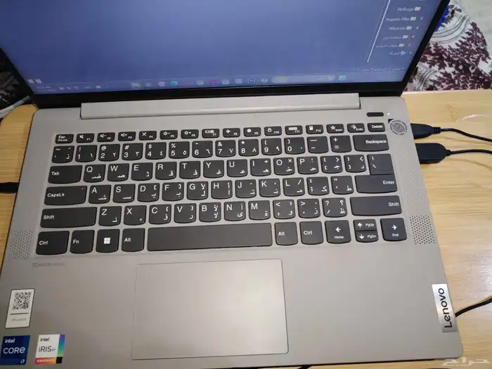 لابتوب Lenovo وندوز 11 معالج انتل كور i7 مساحة التخزين 475 4