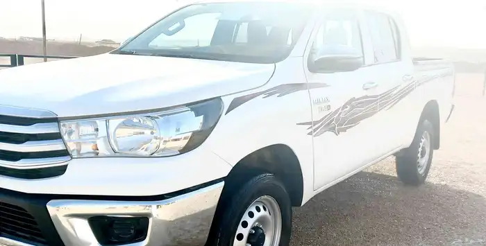 للبيع هايلكس موديل 2024م المالك الاول 1