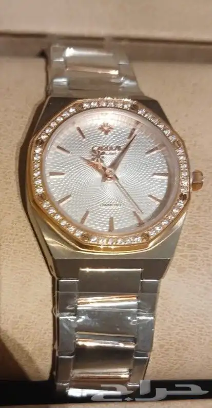 ساعة نسائية ألماس كارديال 0