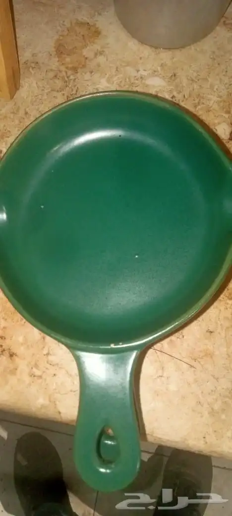 كراسي وطاولات وأكواب وأبريق ودلال وصحون أغراض محل هيتر تسخن 8