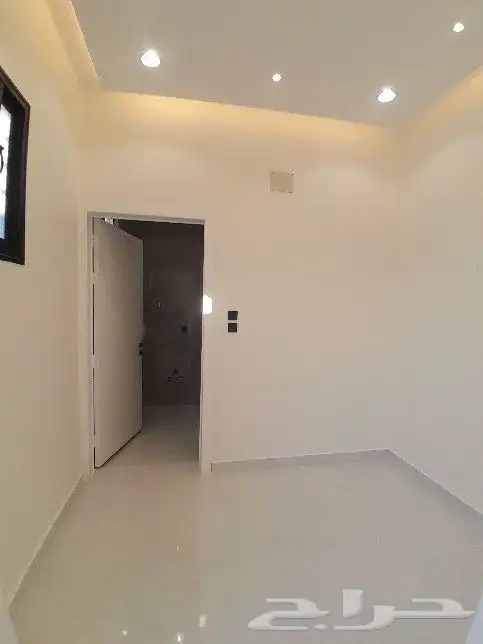 للبيع روف علوي مع ملحق تشطيب راقي احد رفيده حي النزهة 680الف 25