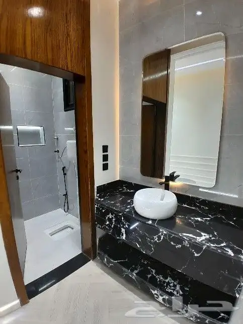 للبيع شقه دور ثاني مصعد راكب جاهز تشطيب راقي حي الموسي550الف 12