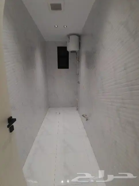 للبيع شقه دور ثاني مصعد راكب جاهز مدخل مستقل بالمحاله قرطبة 14