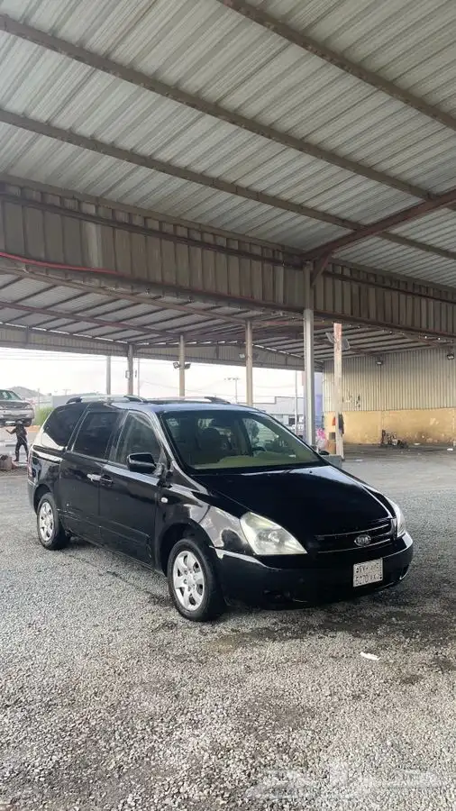 كيا كرنفال 1