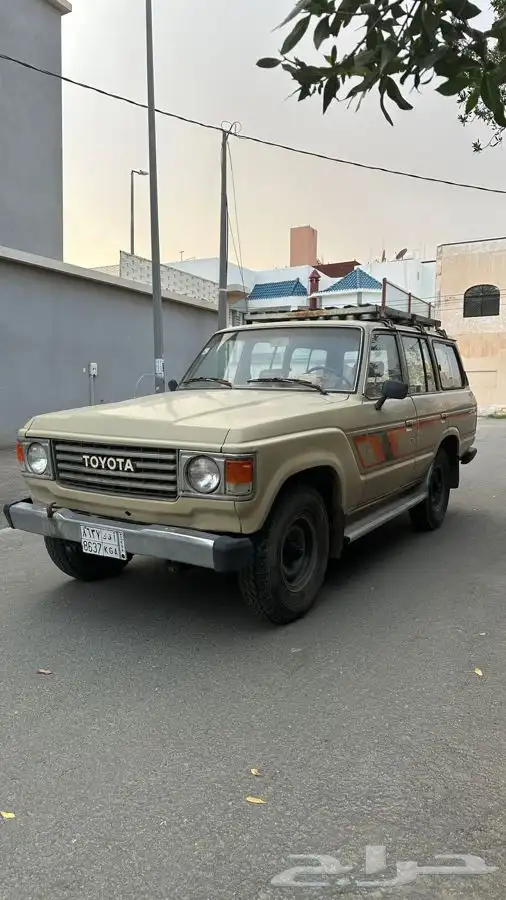 لاندكروزر سعودي 1983 0