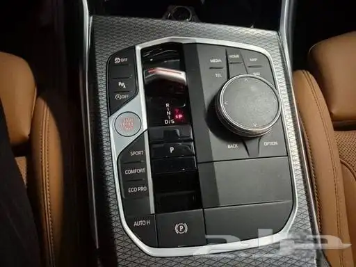 BMW 320I M Sport 2024 استيراد كوريا - معرض العصيمي 4