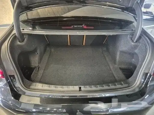 BMW 320I M Sport 2024 استيراد كوريا - معرض العصيمي 15