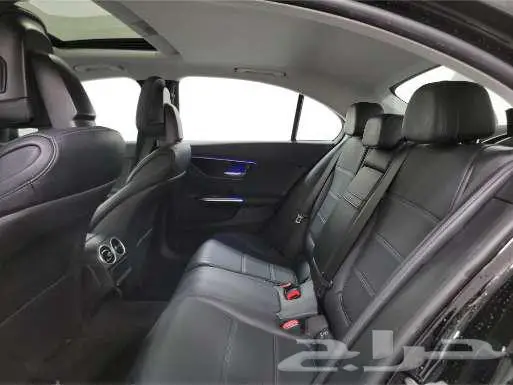 2022 مرسيدس-بنز-C 300 10