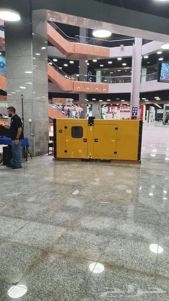 تأجير جميع انواع المعدات الصغيرة والكبيرة 1